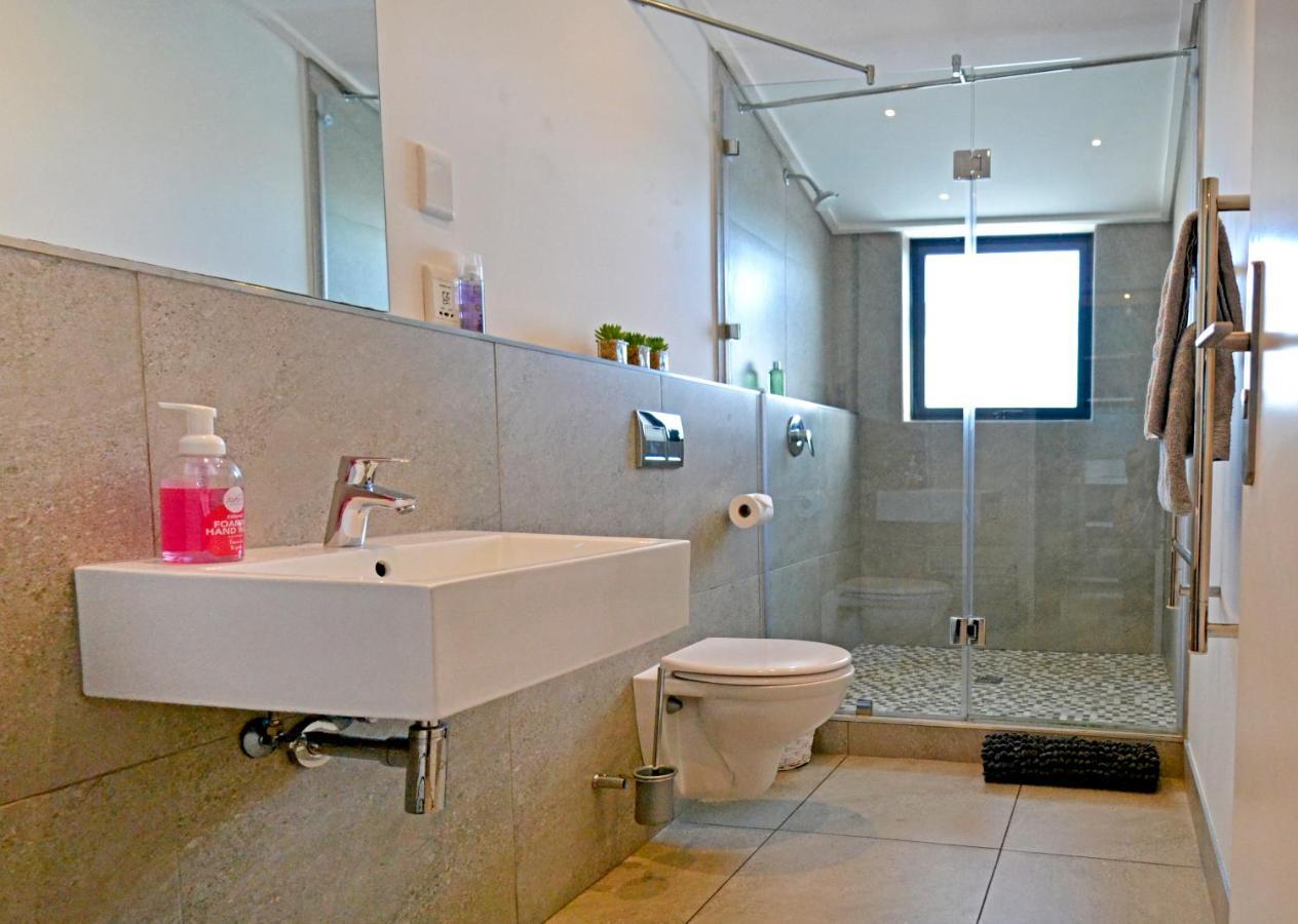 Central Mountain View Apartment, Hermanus Waterfront Kültér fotó
