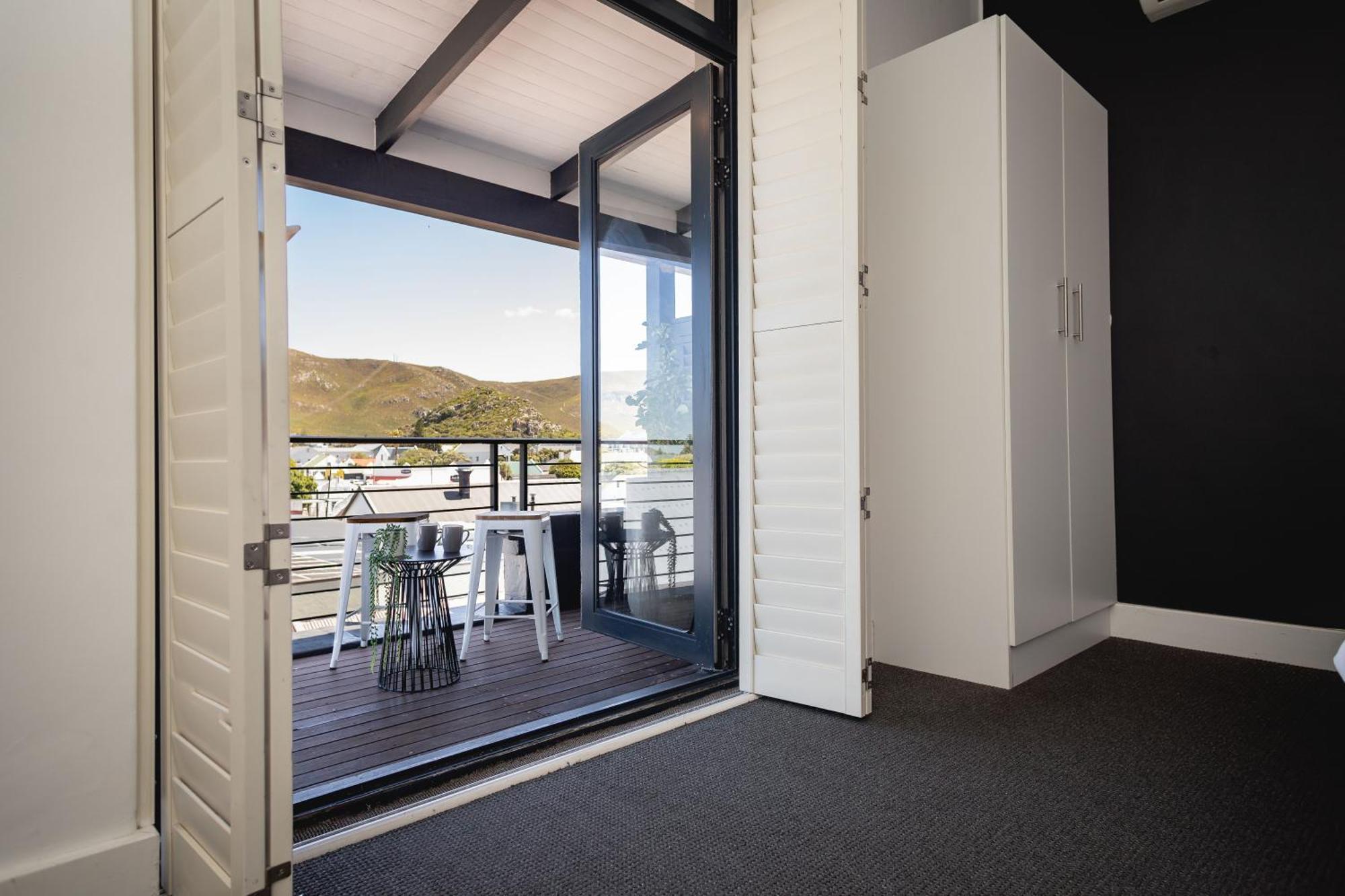 Central Mountain View Apartment, Hermanus Waterfront Kültér fotó